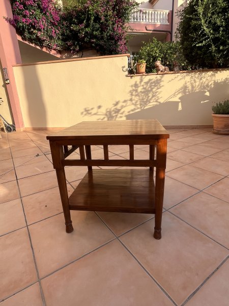 Side table (solid wood)