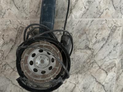 Concrete grinder, refurbishment grinder