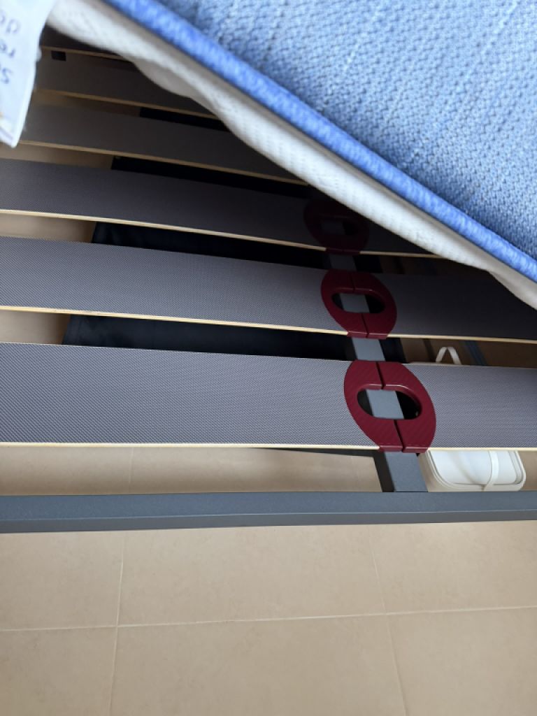 Bett 1,40m x1,90m  NEU!