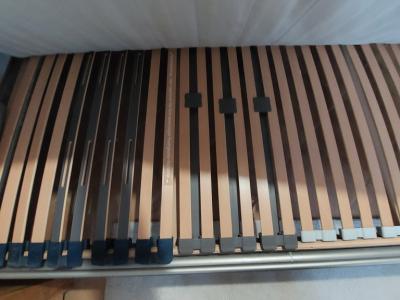 Stainless steel bed, custom-made