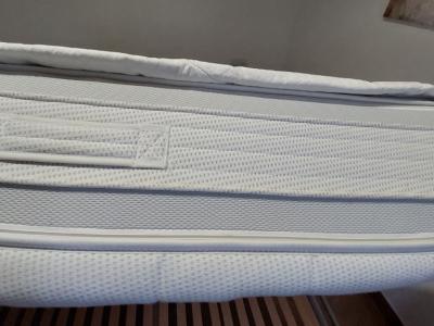 Stainless steel bed, custom-made