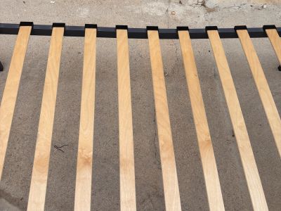 Single bed with slatted frame 90 x 190 cm