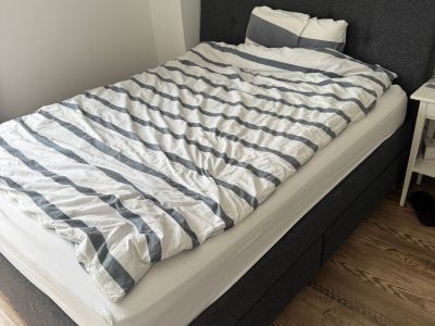 Bett IKEA IDANÄS 160x200 dunkelgrau