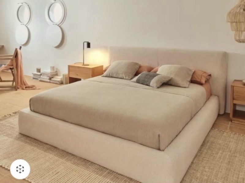Bett inkl. Lattenrost und Matratze