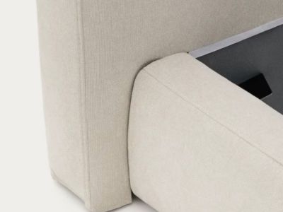 Bett inkl. Lattenrost und Matratze
