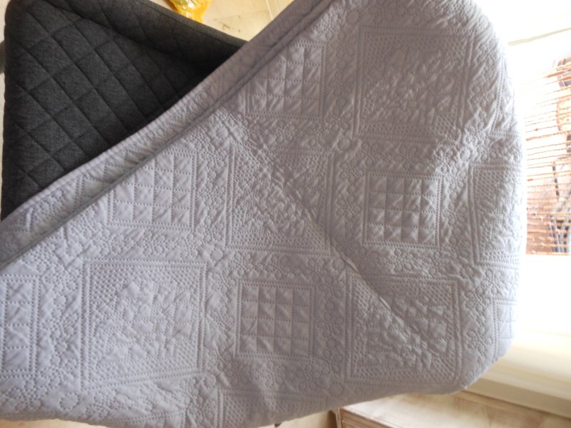 Funda de cama...220 x 260 cm...color gris...nuevo estado!...Recogida en Cala Millor