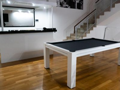 Billard: Verkauf und Reparatur von Billardtischen