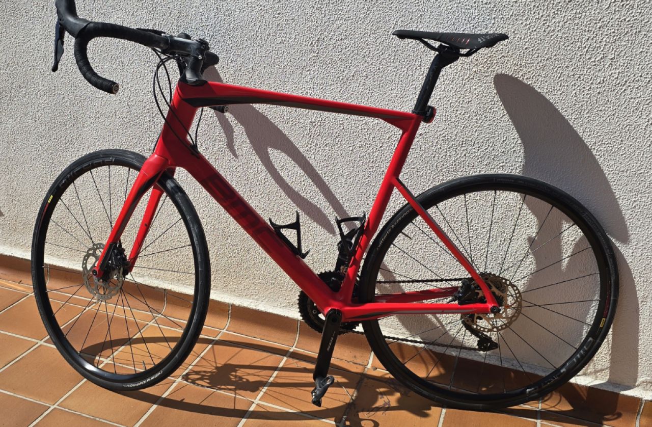 BMC - Road bike for 'big guys' frame size 61 cm
