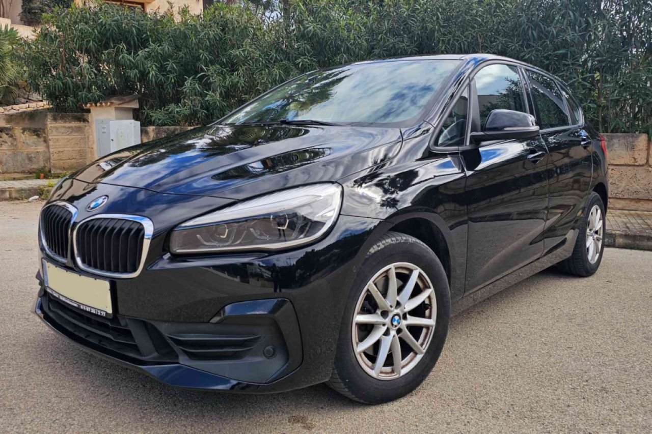 BMW 218d Active Tourer (2018) – Spanisches Kennzeichen – Top gepflegt