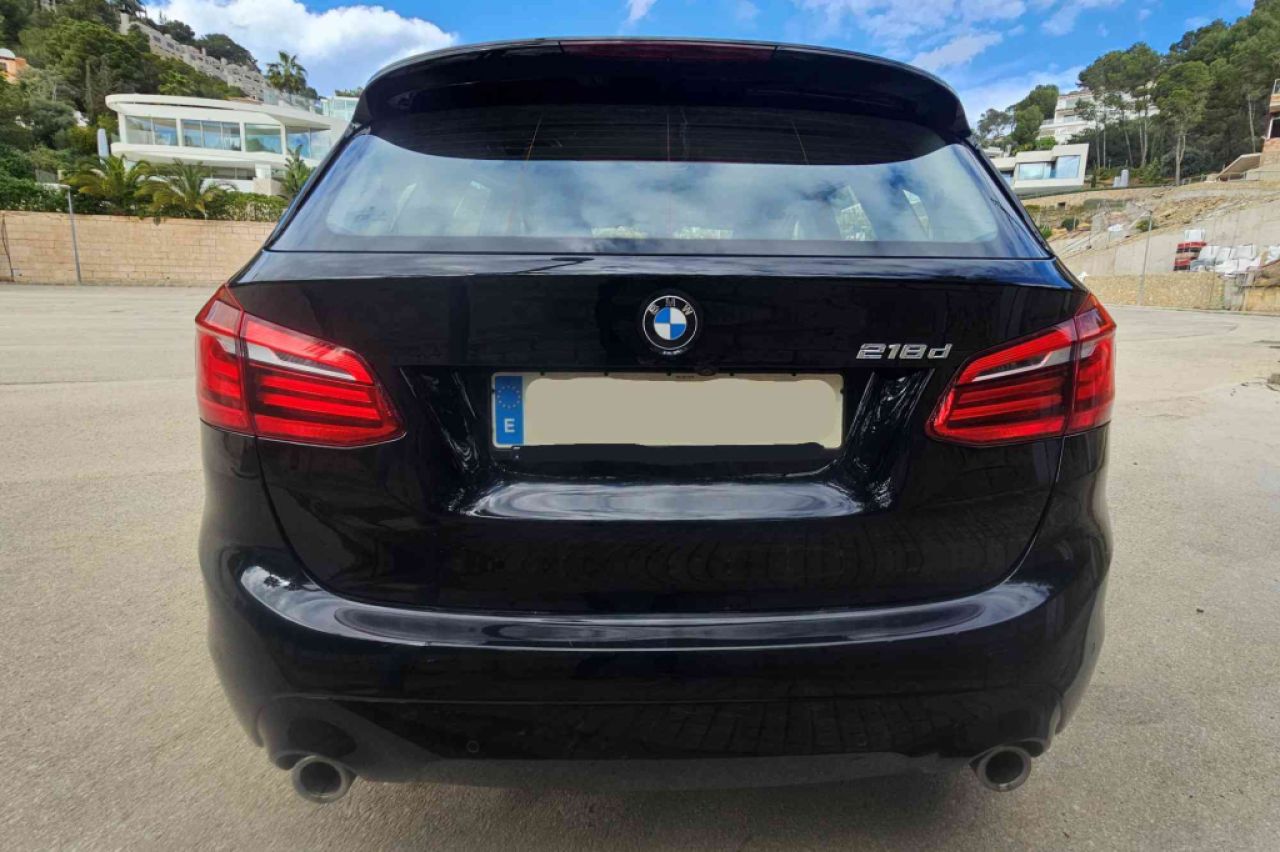 BMW 218d Active Tourer (2018) – Spanisches Kennzeichen – Top gepflegt