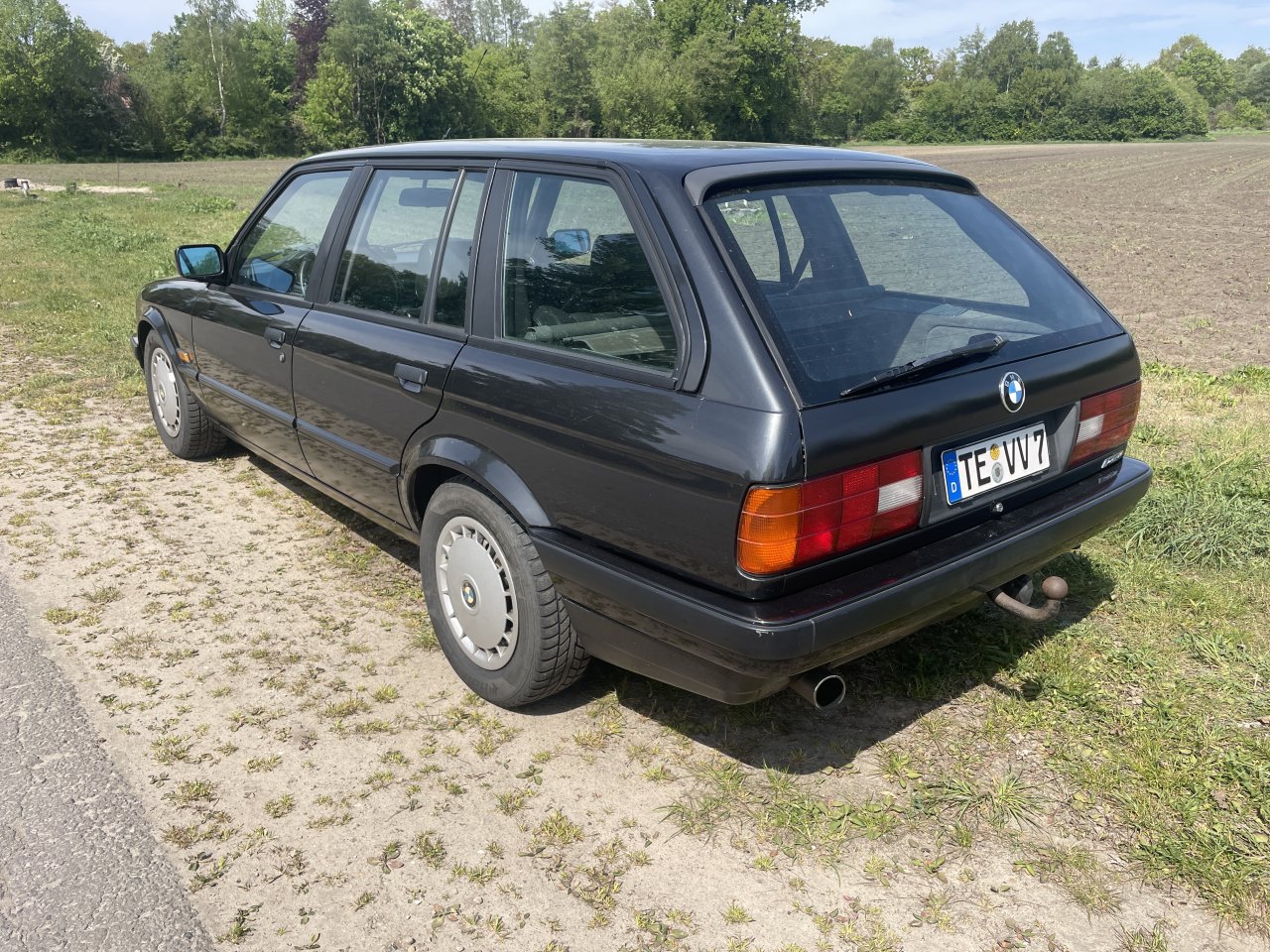 BMW 316i E30