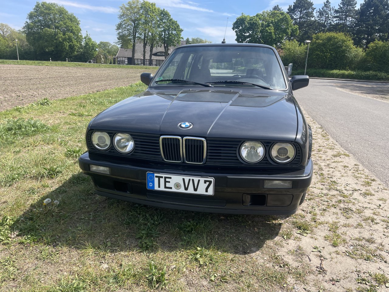 BMW 316i E30