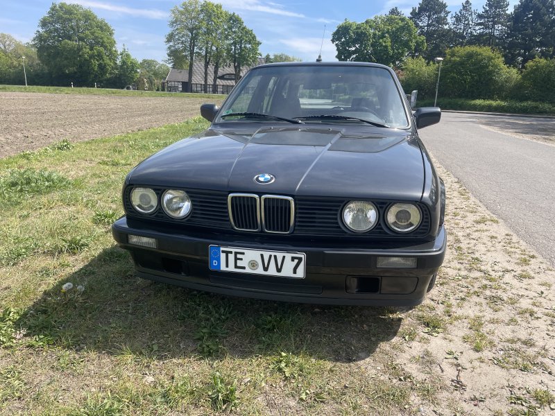 BMW 316i E30