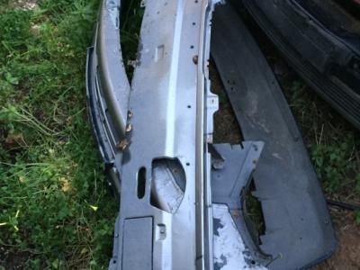 BMW 3er Karosserie E30 niedrige vordere Stoßstange, niedrige Stoßstange,