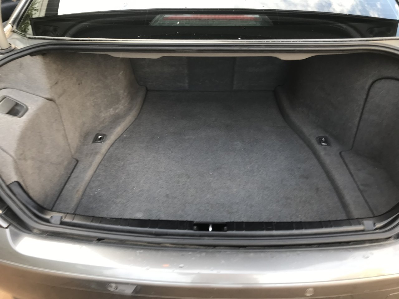 BMW 735i