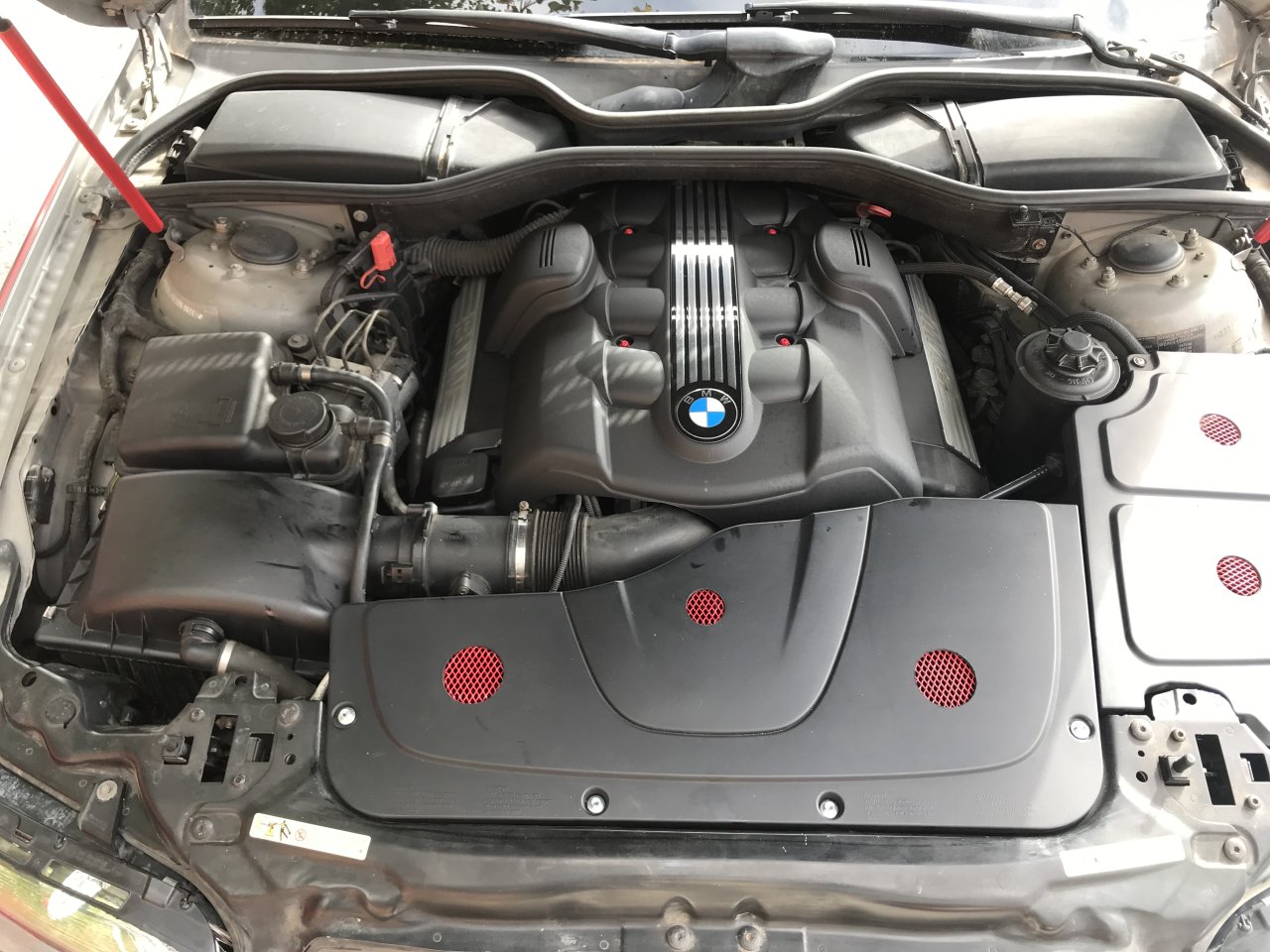 BMW 735i