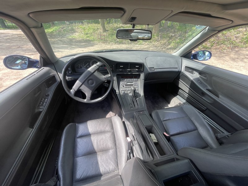 BMW 850i M package
