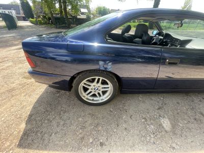 BMW 850i M package