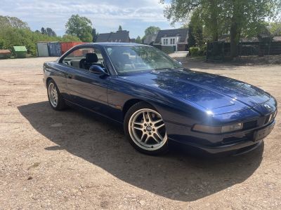 BMW 850i M package
