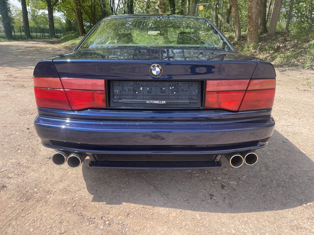 BMW 850i M package