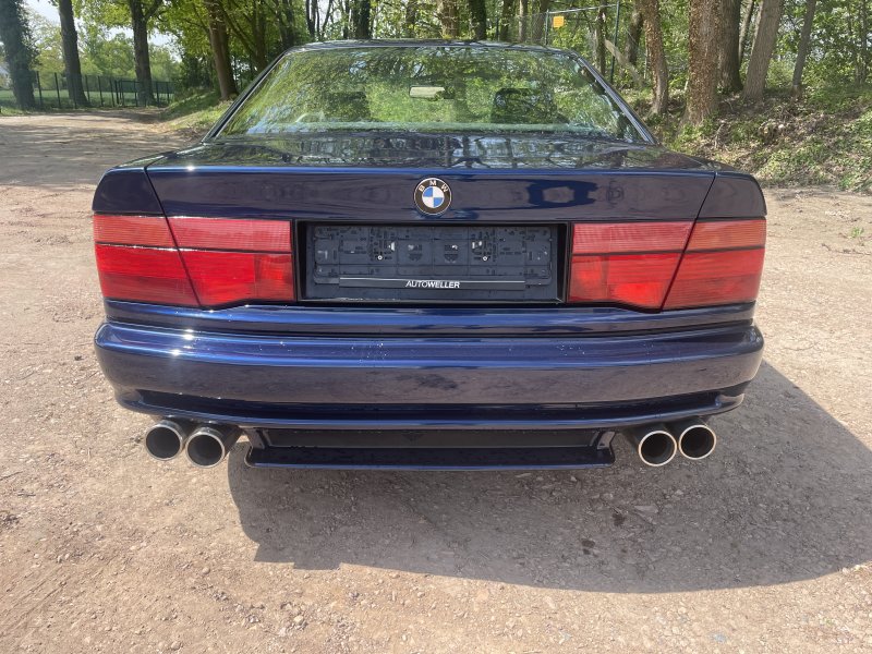 BMW 850i M package