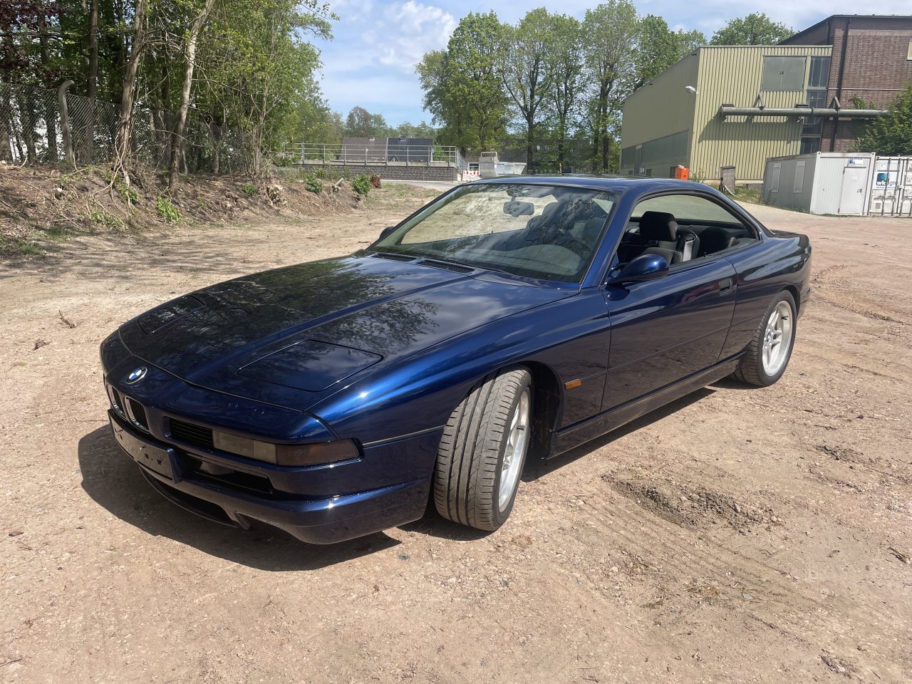 BMW 850i M package