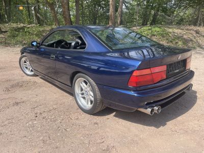 BMW 850i M package