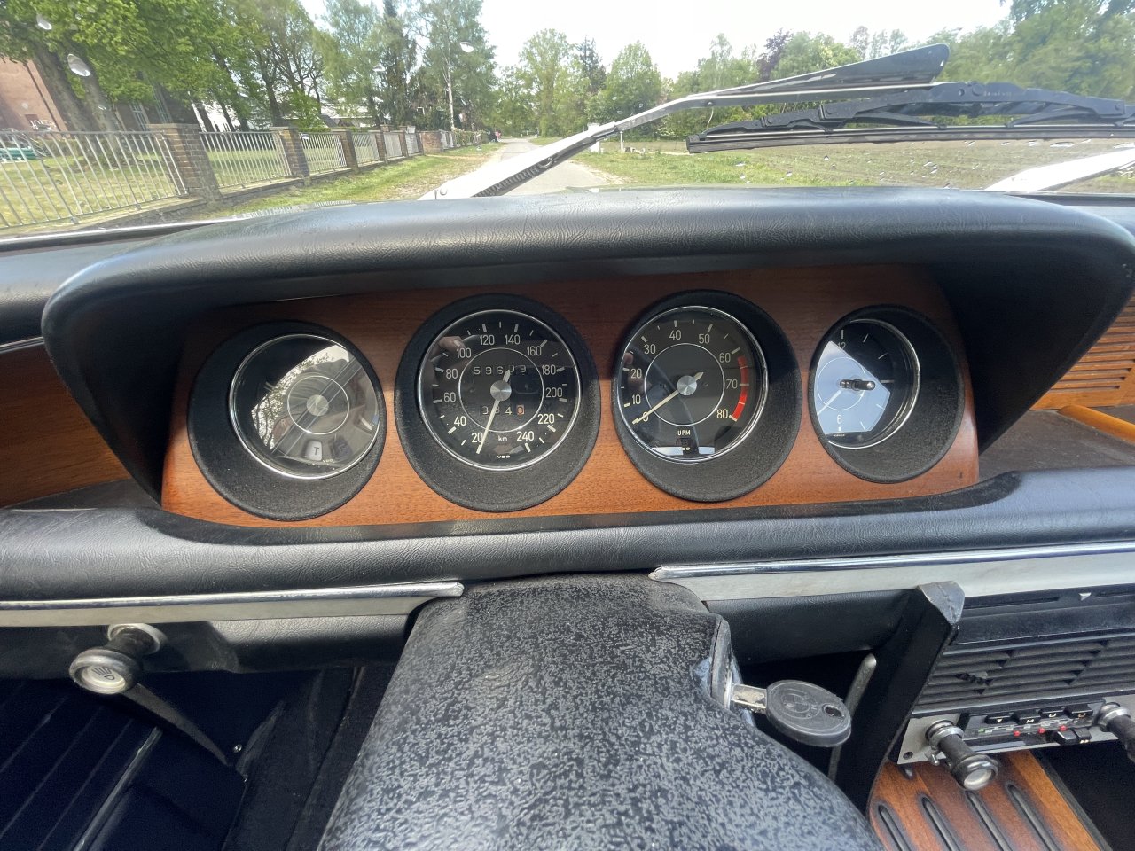 BMW E9 3.0CS