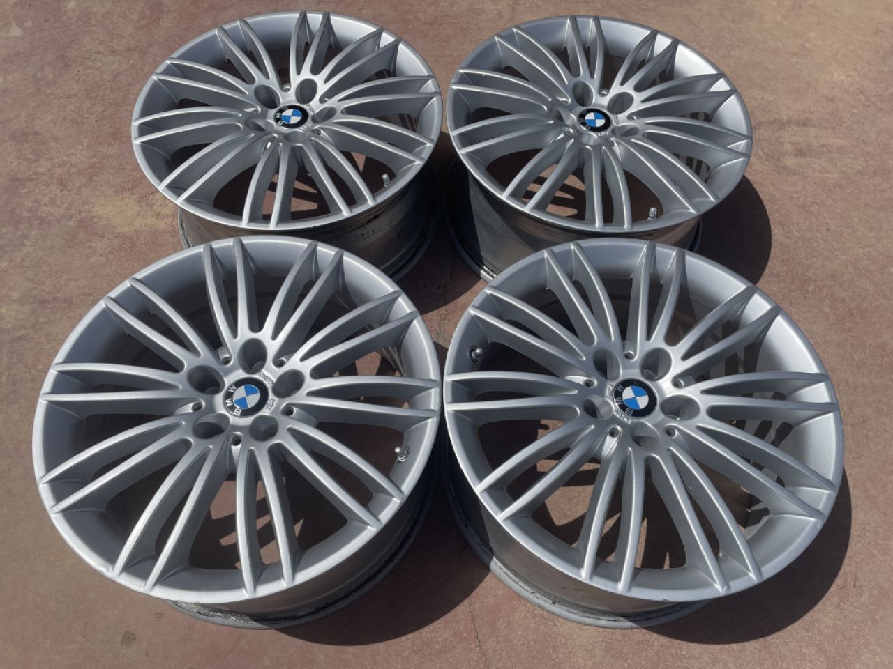 BMW R18X8 ET35 rims in mint condition