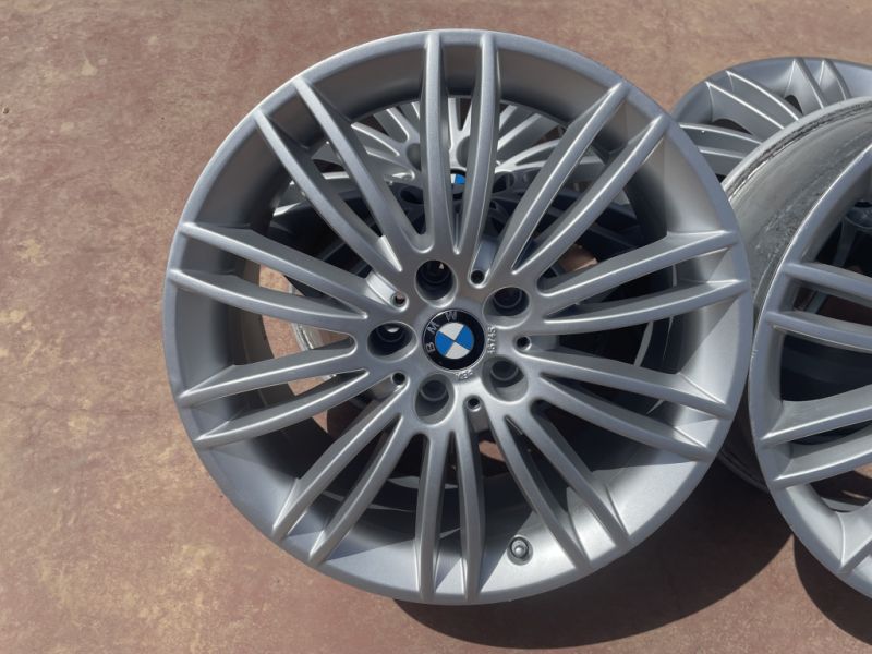 Llantas BMW R18X8 ET35 en perfecto estado