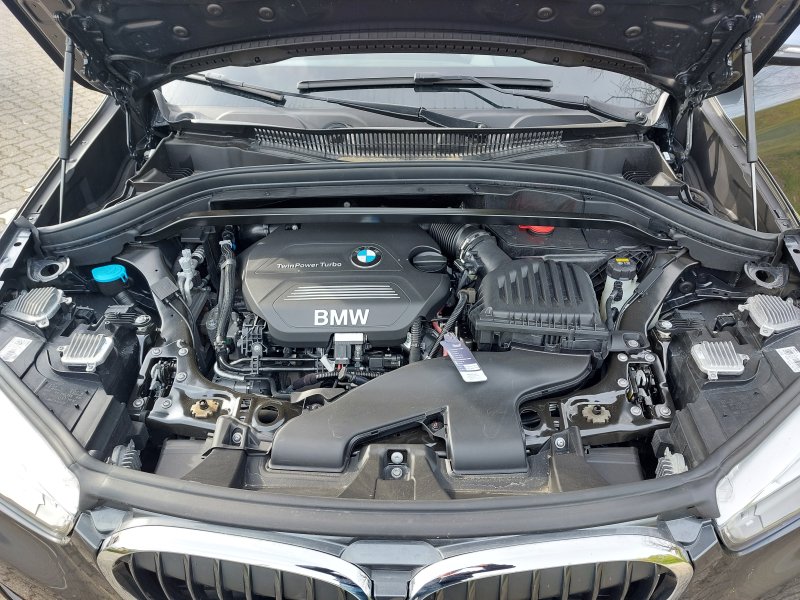 BMW X1-Automatik / 150 PS.....Nur 68.500 KM.....mit spanischer Zulassung