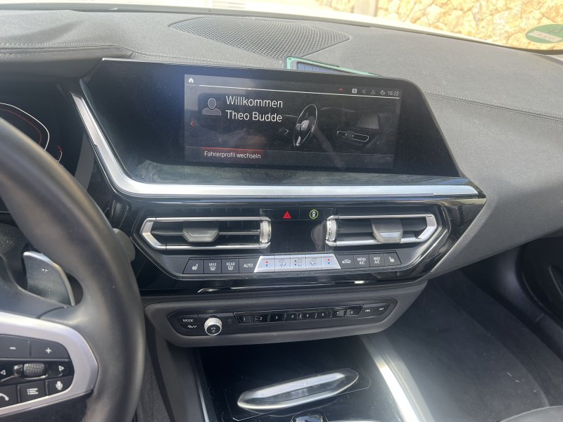 BMW Z4 Cabrio sDrive20i Traumauto wie neu