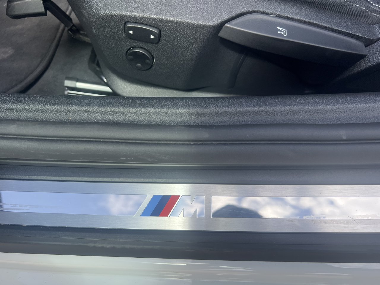 BMW Z4 Cabrio sDrive20i Traumauto wie neu
