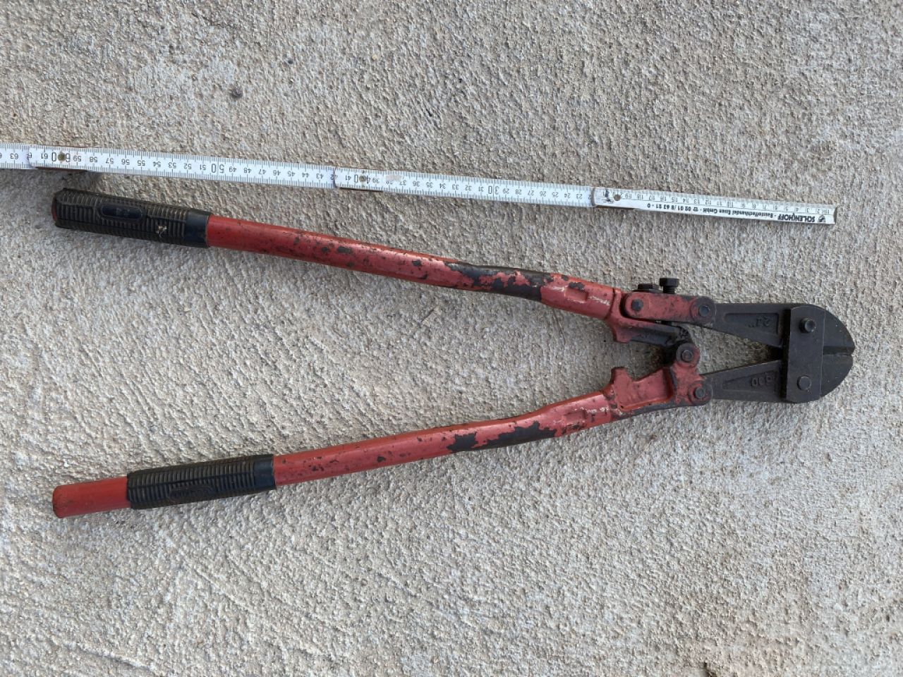 Bolzen/Wantenschneider