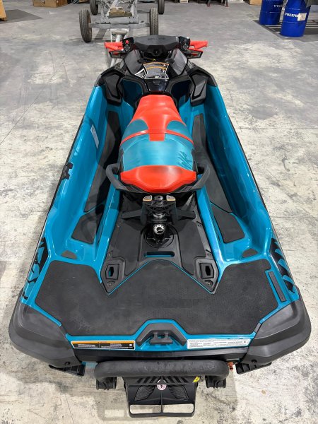 Bombardier Sea-Doo GTX 230 Wake Pro