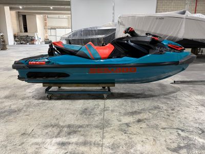 Bombardier Sea-Doo GTX 230 Wake Pro