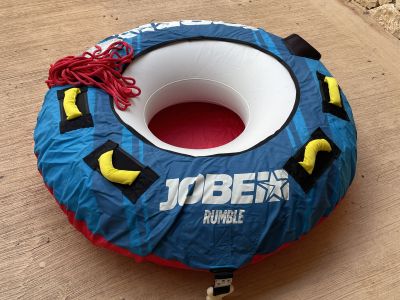 ¡Diversión en el barco! Rosco inflable de arrastre con cuerda de remolque para barco