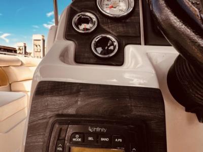 Boot Starcraft SCX 250 –Liegeplatz in Port Adriano