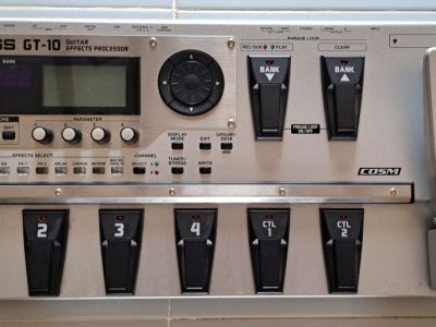 Boss GT10 - Multieffekt Pedal