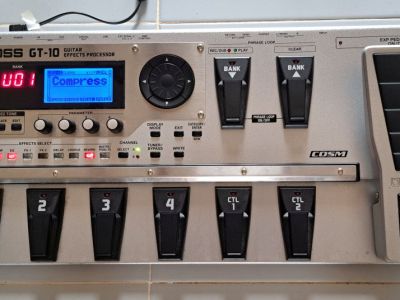 Boss GT10 - Multieffekt Pedal