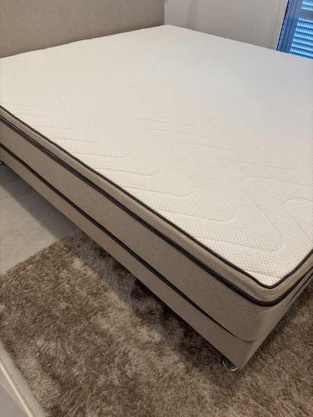 Boxspring Bett 180x210 cm