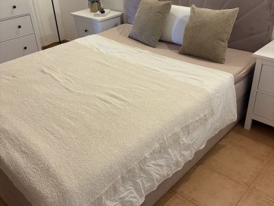 Boxspringbett mit Bettkästen und neuem Topper 1,60 m x 2,00 m