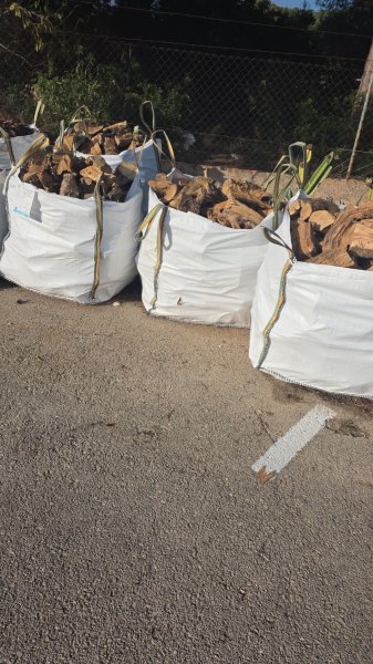Brennholz Kaminholz abhohlung