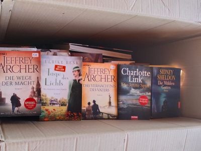 Bücherkisten in Santanyi