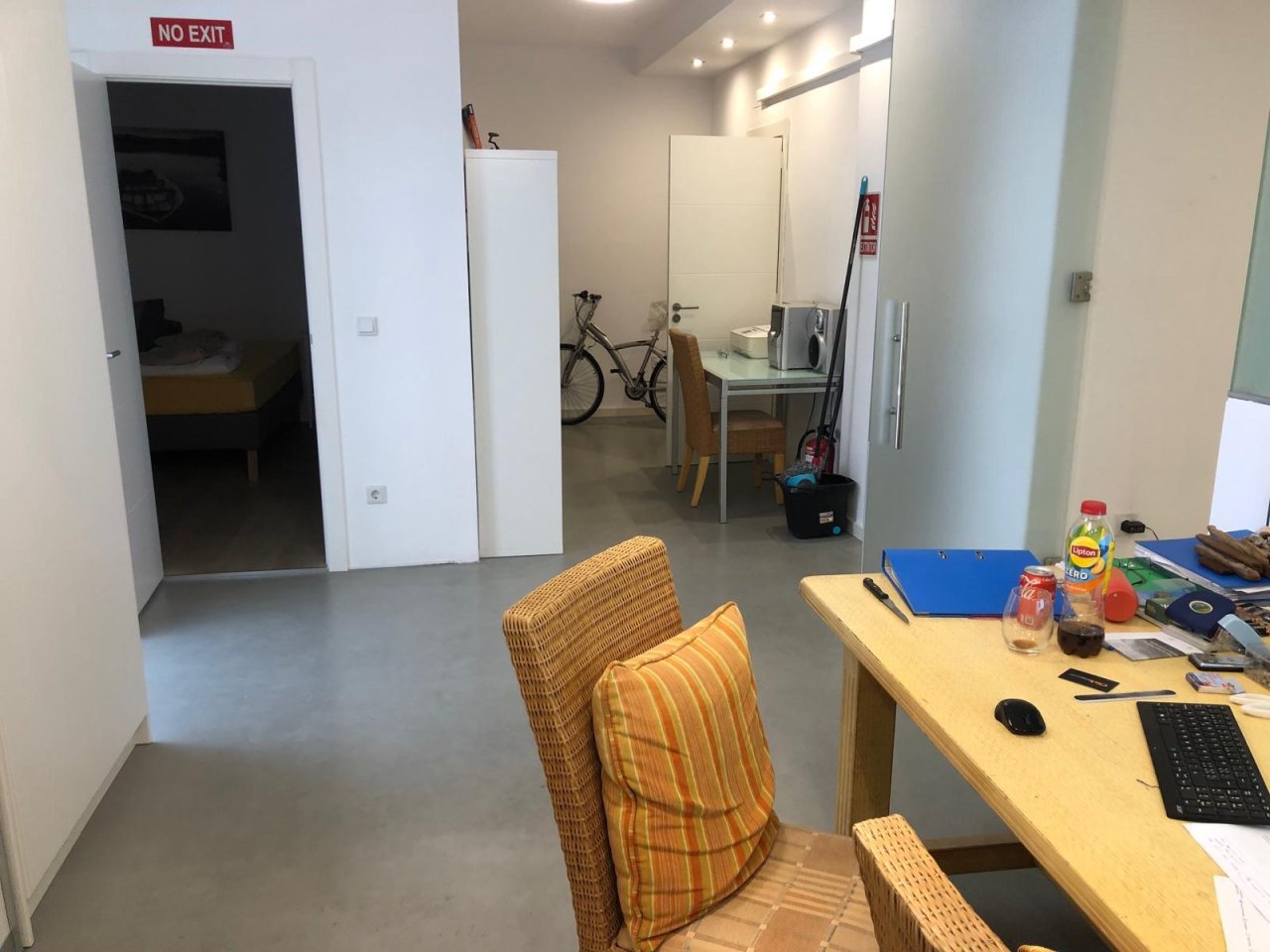 Office Port Andratx / Calle Brismar