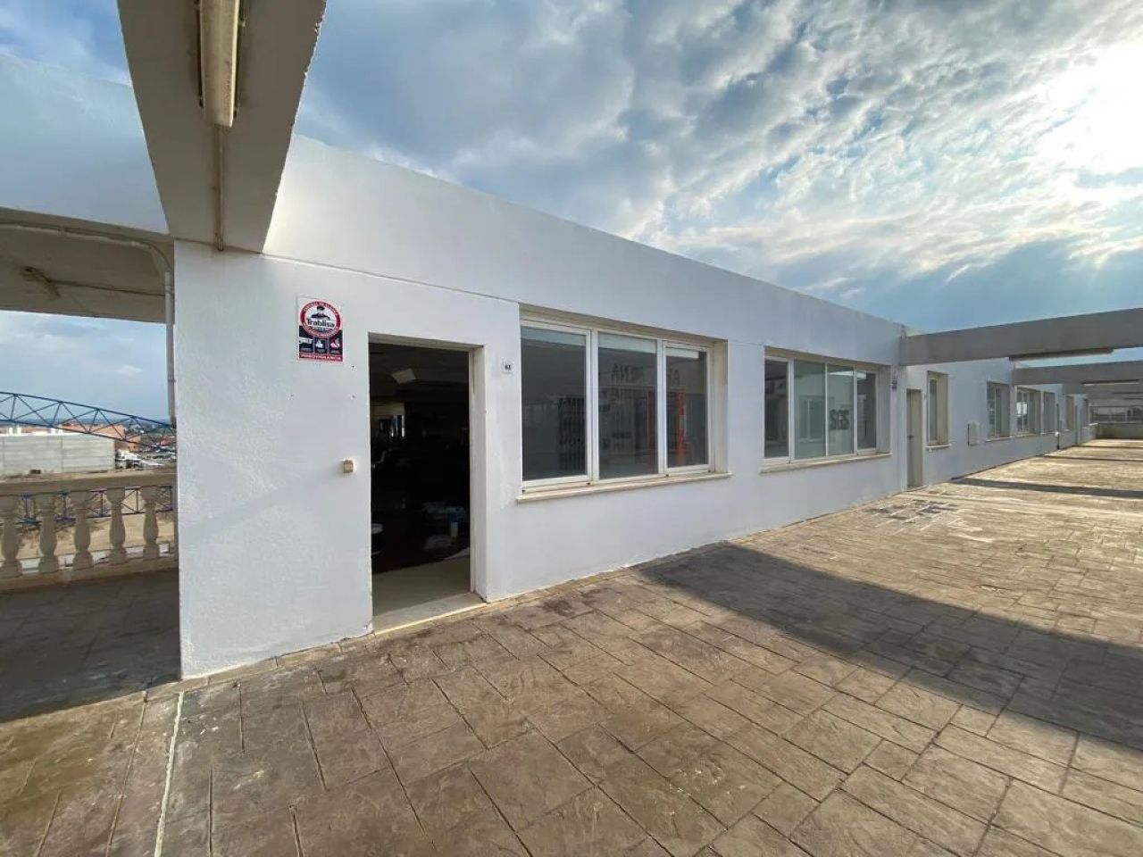 Büroraum ca. 90 m² günstig zu vermieten