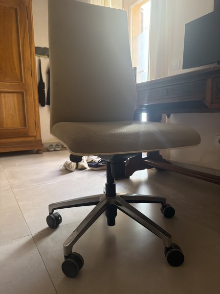 Bürostuhl