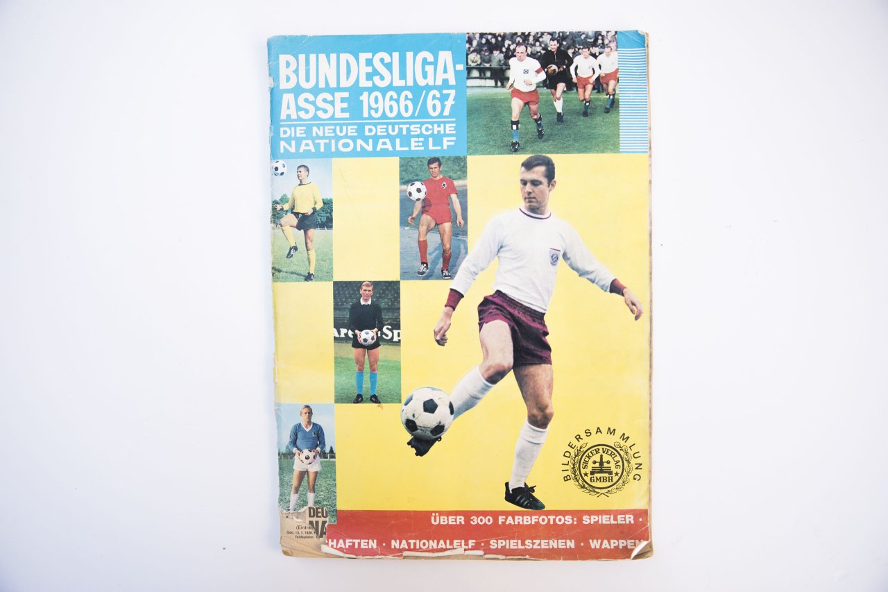 Bundesliga Aces sticker album 1966/67 complete