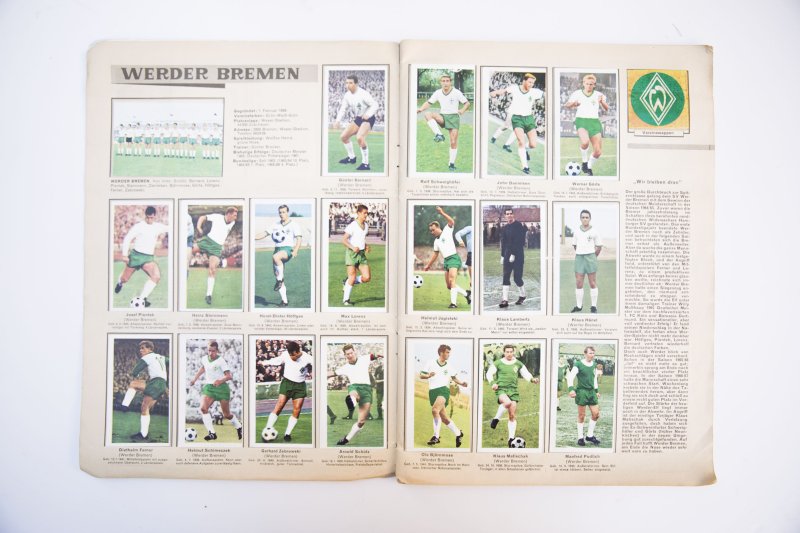 Bundesliga Aces sticker album 1966/67 complete