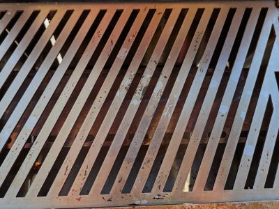 Burnhard folding gas grill Jones Jr.